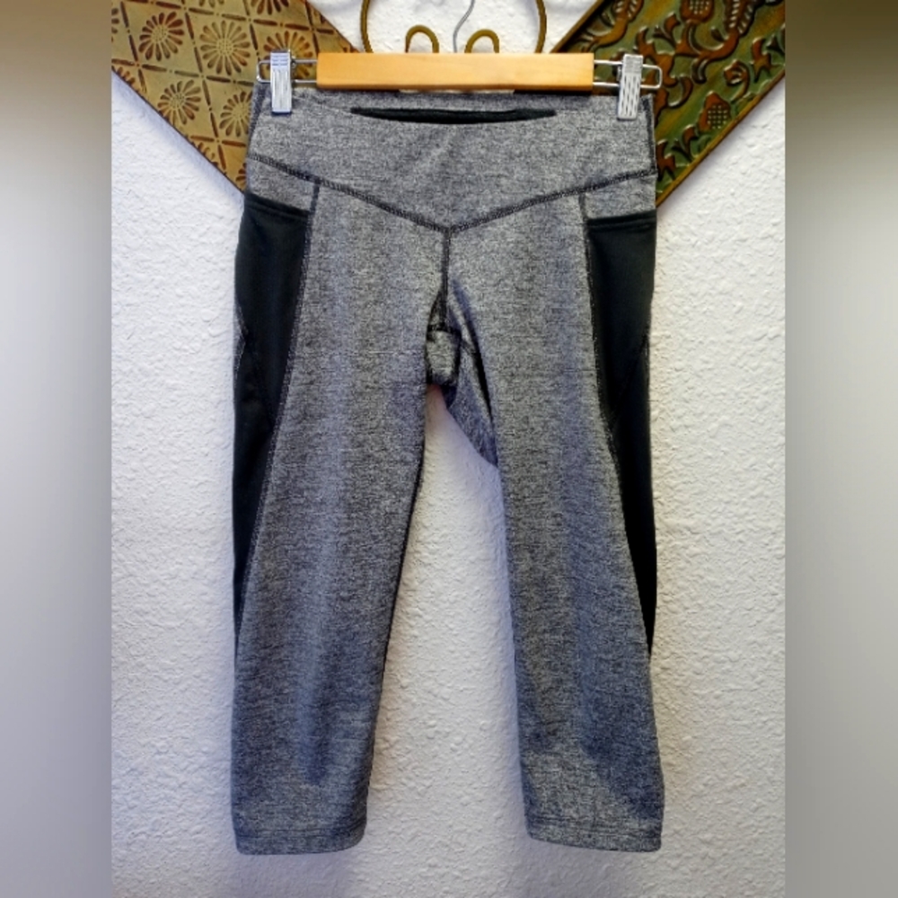 LUCY YOGA PANTS LEGGINGS